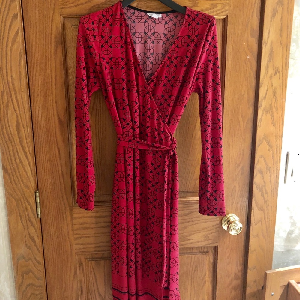 A Pea in the Pod wrap dress size small